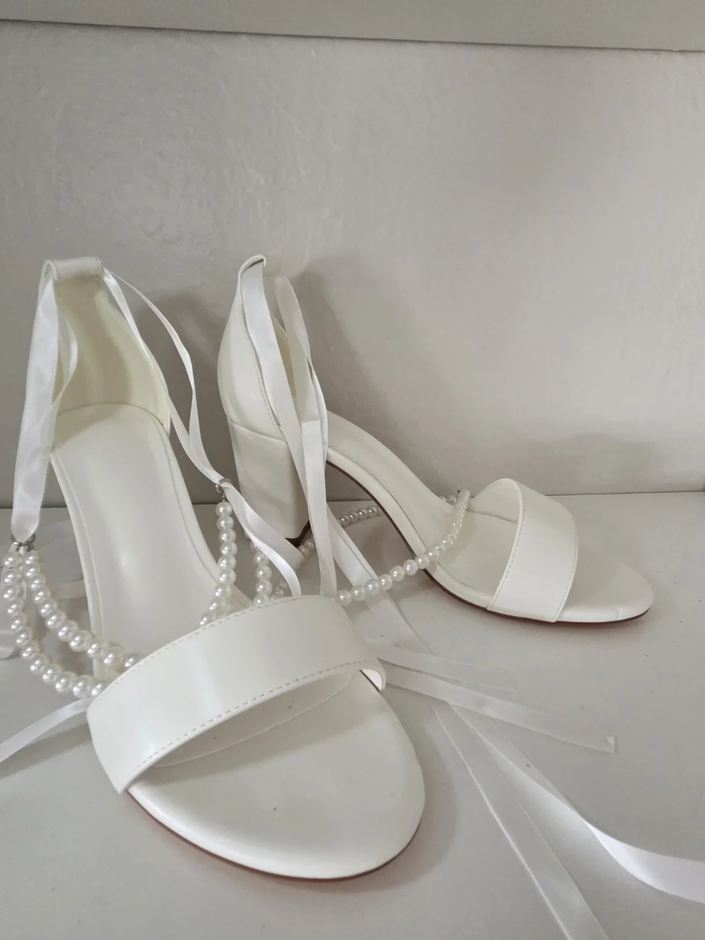 Elegant White Ankle-Tie Block Heel Sandals